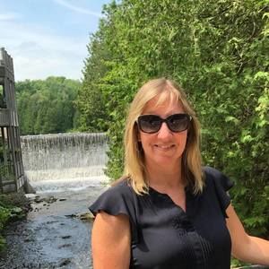 Meet your Posher, Karen